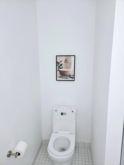 Tremont Smart 13 - A Kcm Apartment *